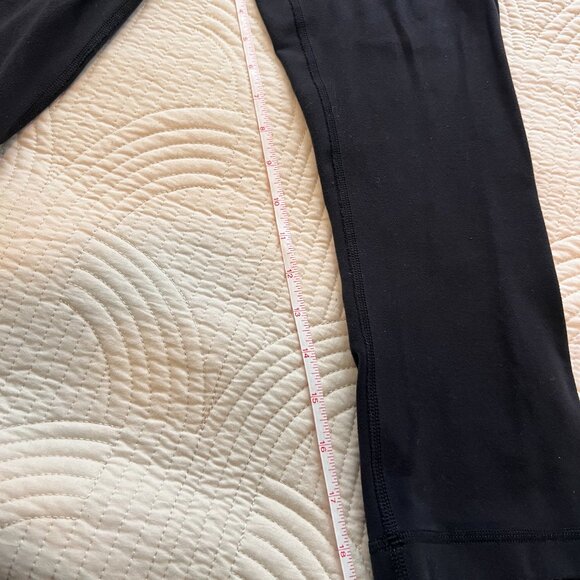 Lululemon Wunder Under Pant - Picture 7 of 7